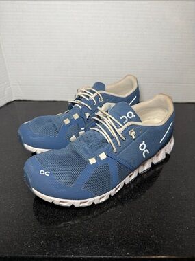 On Cloud 5 Women's Running Shoes Size 8 Navy White